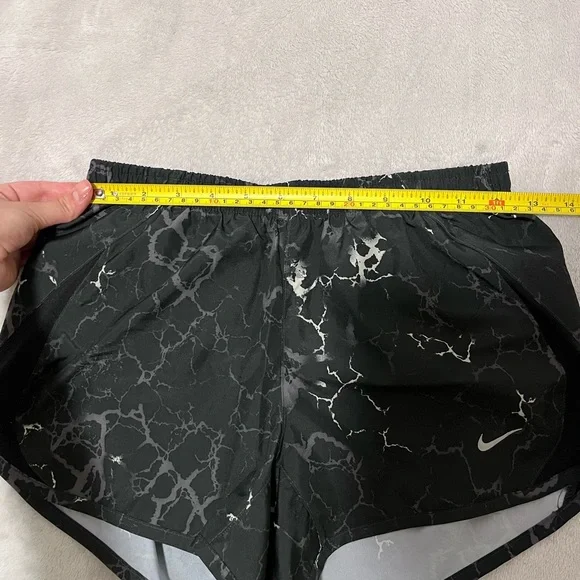 NIKE RUNNING SHORTS - Picture 7 of 7